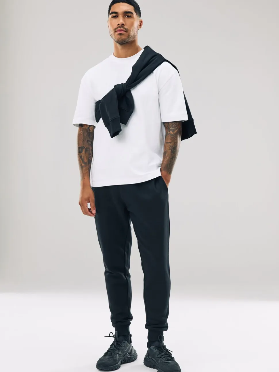 Zwart - Slim Fit - Slim Fit Brushback Heavyweight Joggers