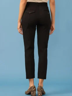 Zwart - Smalle vormgevende broek