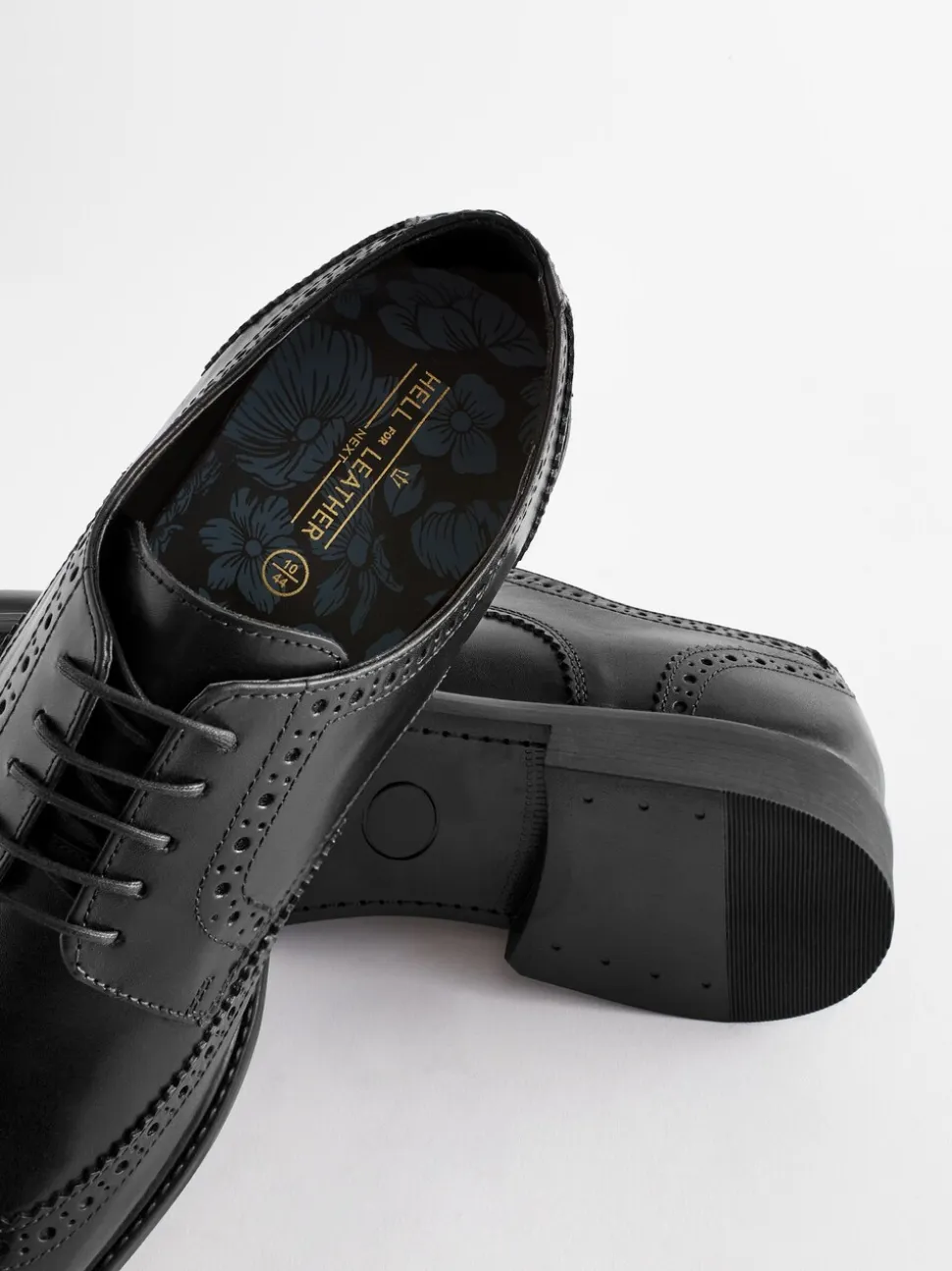 Zwart - Standaard pasvorm - Leren derby-brogues
