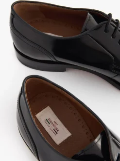 Zwart - Standaard pasvorm - Signature - Derby-schoenen met leren zool