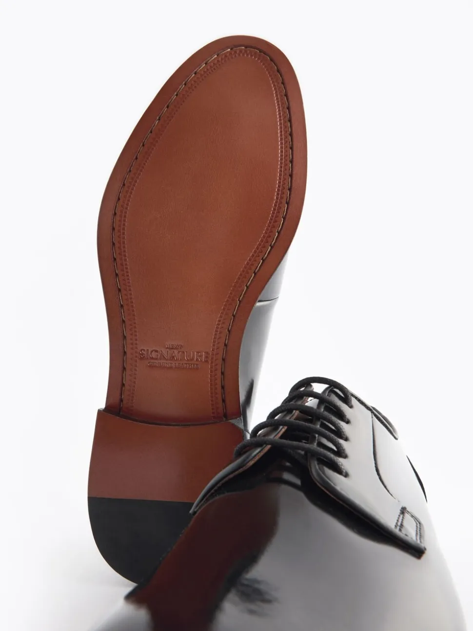 Zwart - Standaard pasvorm - Signature - Derby-schoenen met leren zool