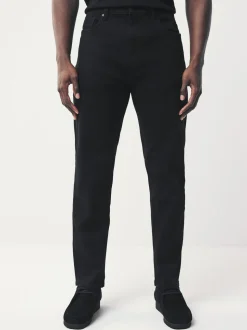 Zwart - Standaard toelopende pasvorm - Motionflex jeans