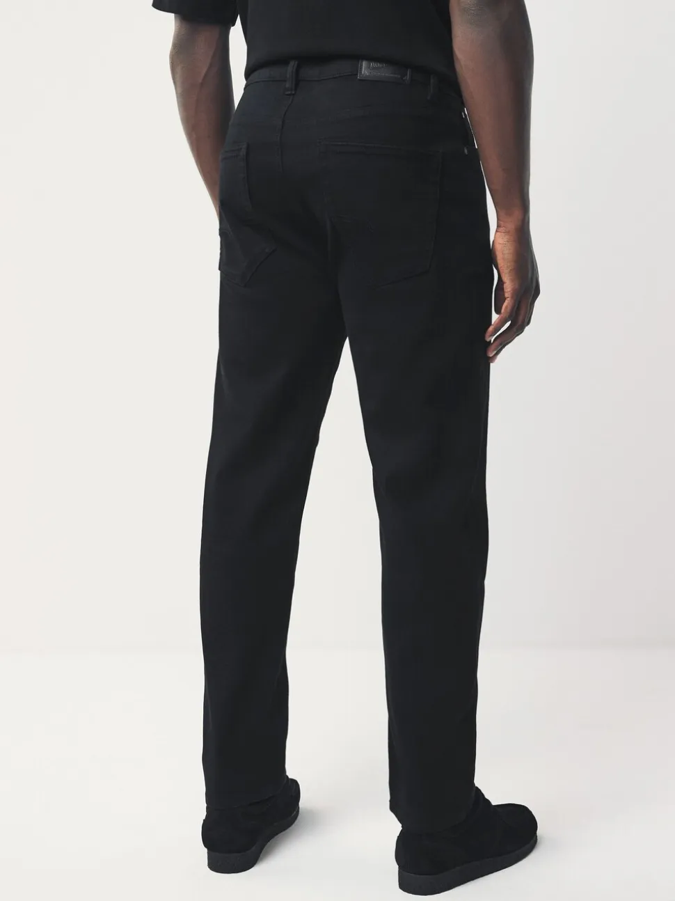 Zwart - Standaard toelopende pasvorm - Motionflex jeans