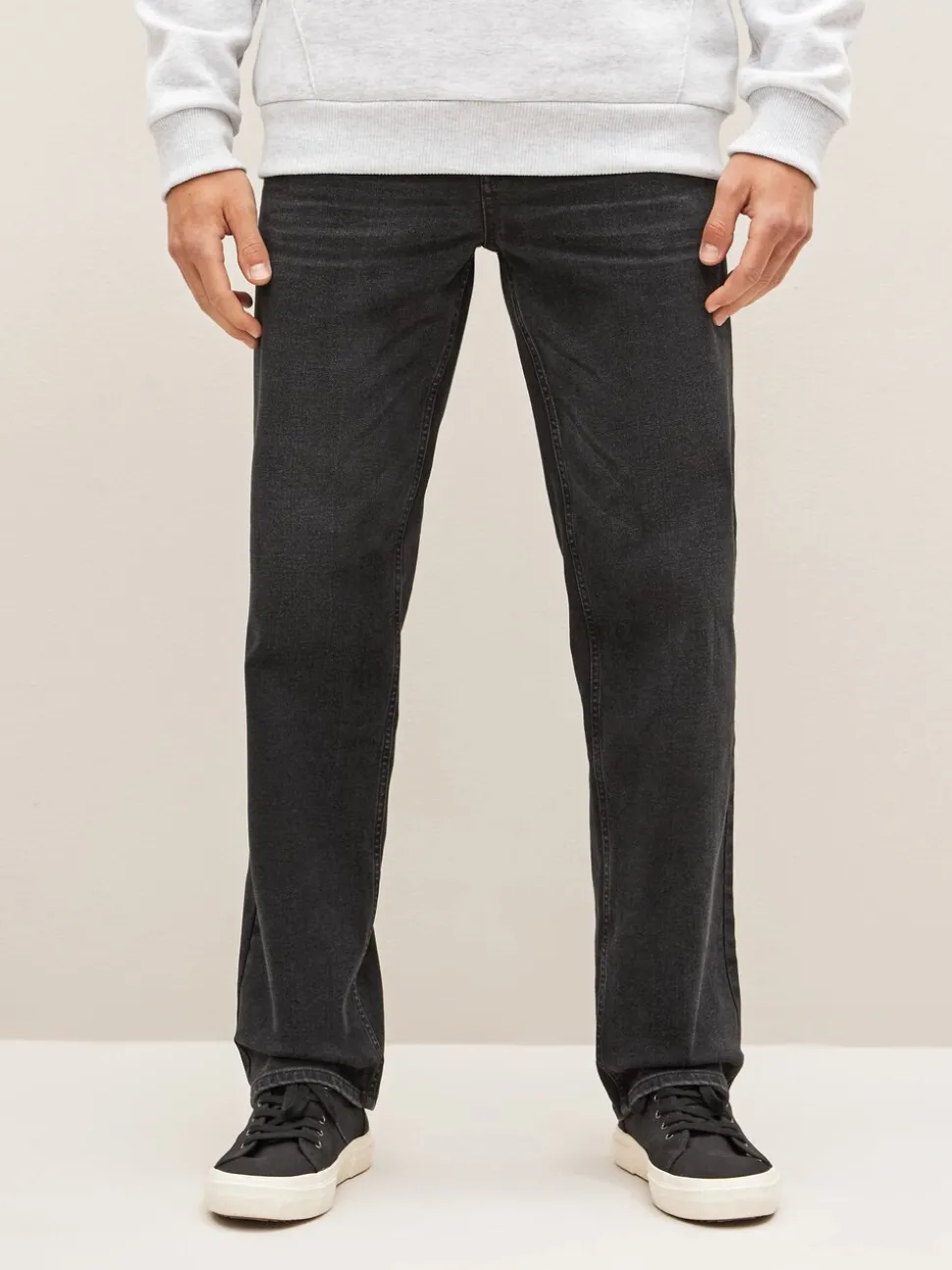 Zwart - Straight-fit Essential stretchy jeans met rechte pasvorm