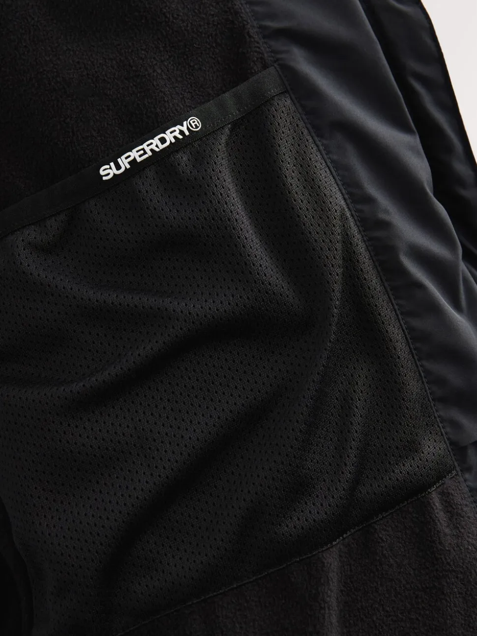 Zwart - Superdry Sports pufferjas