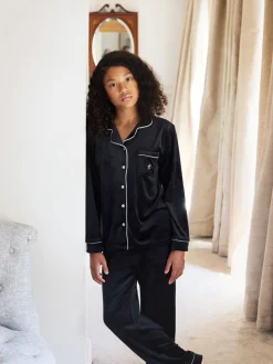 Zwart - The Little Tailor Satijnen Kinder Kerstmis Pyjama's met Knoopsluiting