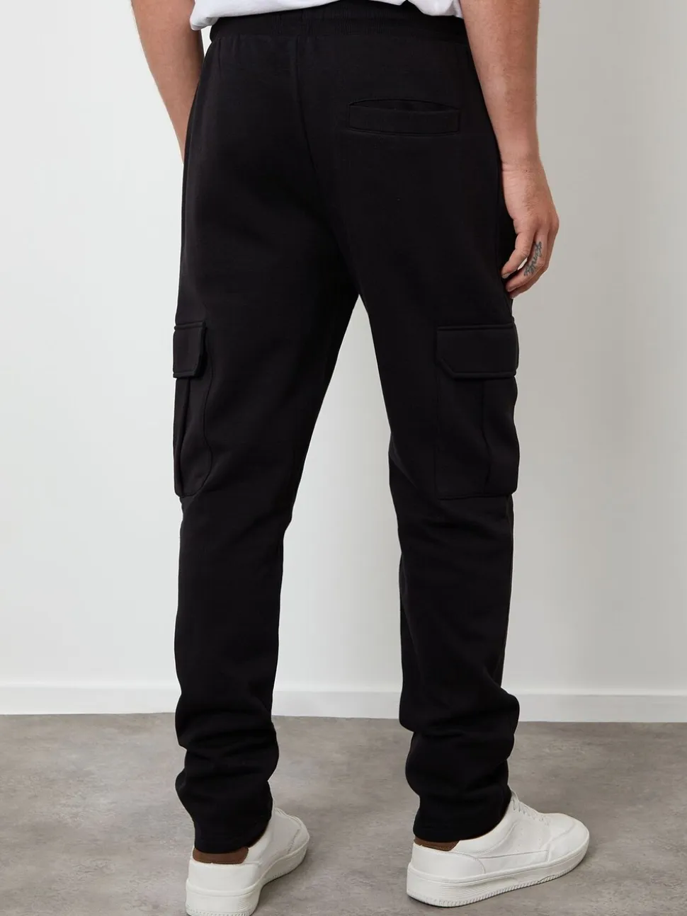 Zwart - Threadbare Cargo Joggers