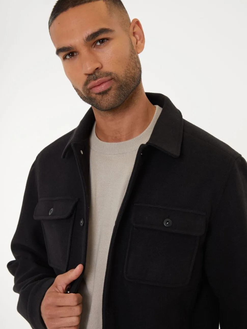 Zwart - Threadbare Geborsteld overshirt met knoopsluiting