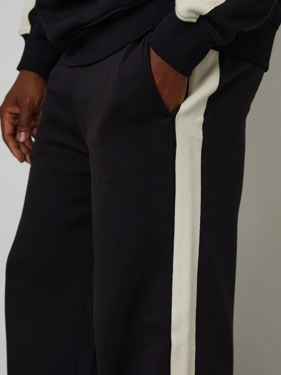 Zwart - Threadbare Wide Leg Side Stripe Joggers
