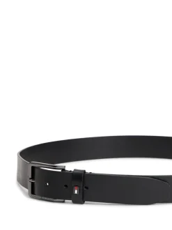 Zwart - Tommy Hilfiger leren riem met geëmailleerde vlag