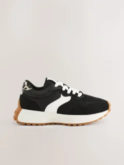 Zwart - Vetersneakers met dikke zool