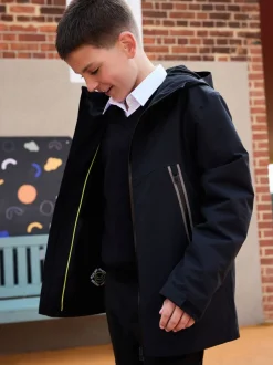 Zwart - Waterdichte jas met fleece voering en capuchon (3-17jr)