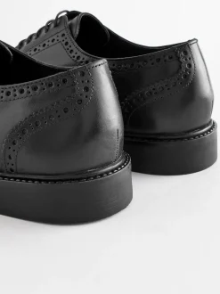 Zwart - Wijde pasvorm - Leren derby-brogues