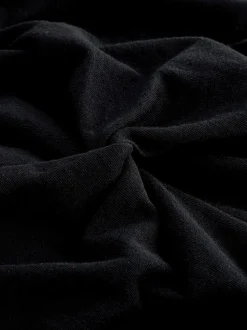 Zwart - Zomerse T-shirtjurk met draai en korte mouwen