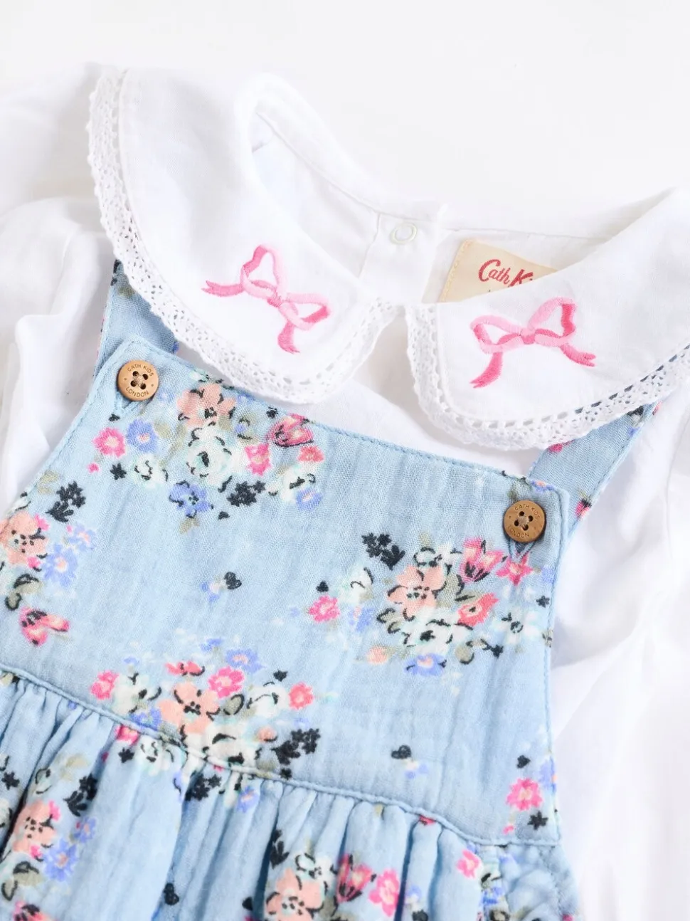 Zwart bloemenprint - Cath Kidston Baby Woven 100% Cotton Dungarees & Long Sleeve Blouse Set