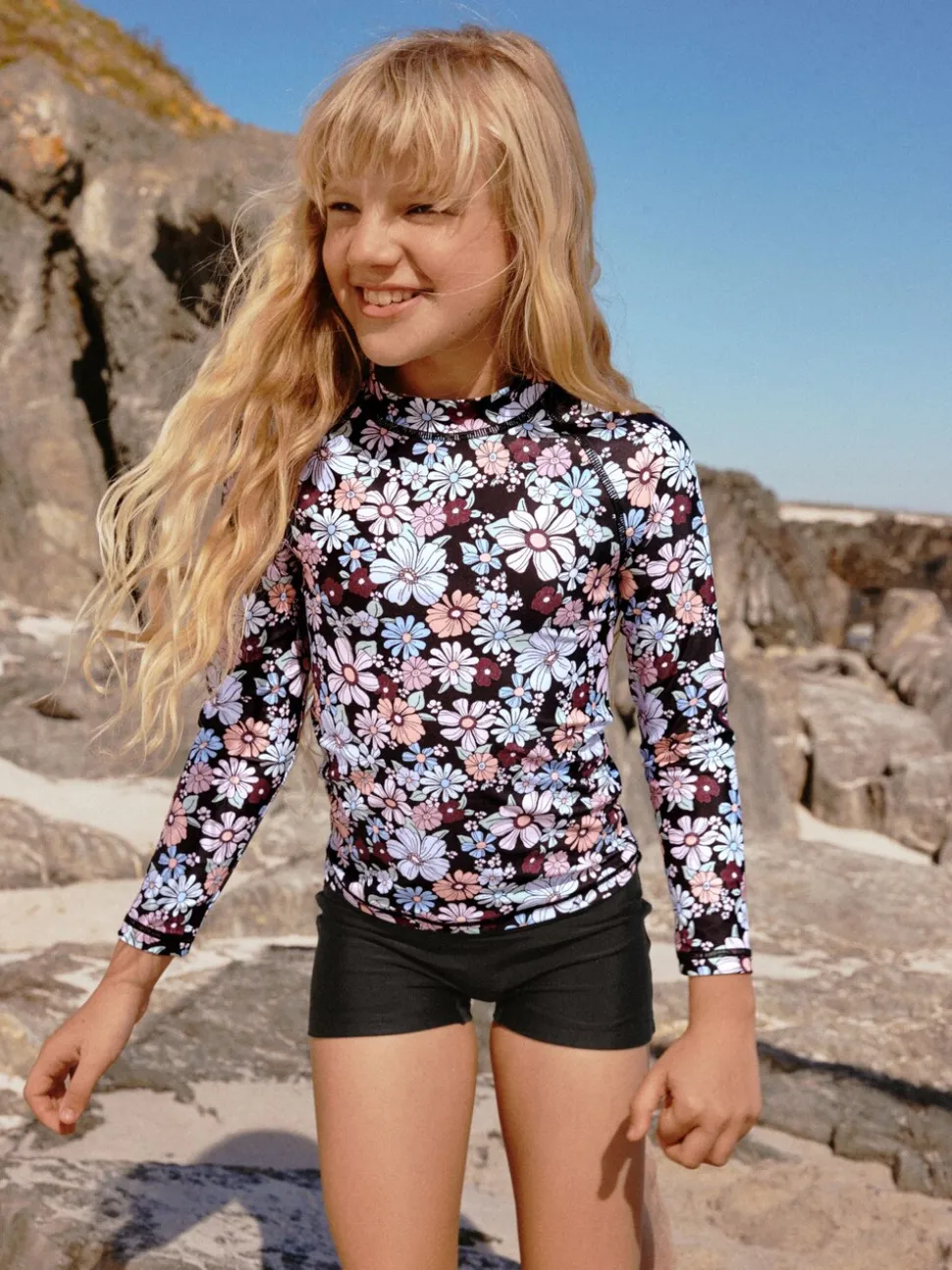 Zwart bloemenprint - Long Sleeve Sunsafe Rash Vest And Shorts Set (3-16yrs)