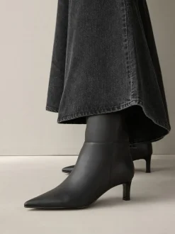 Zwart leer - Kniehoge Skinny Boots met Hak