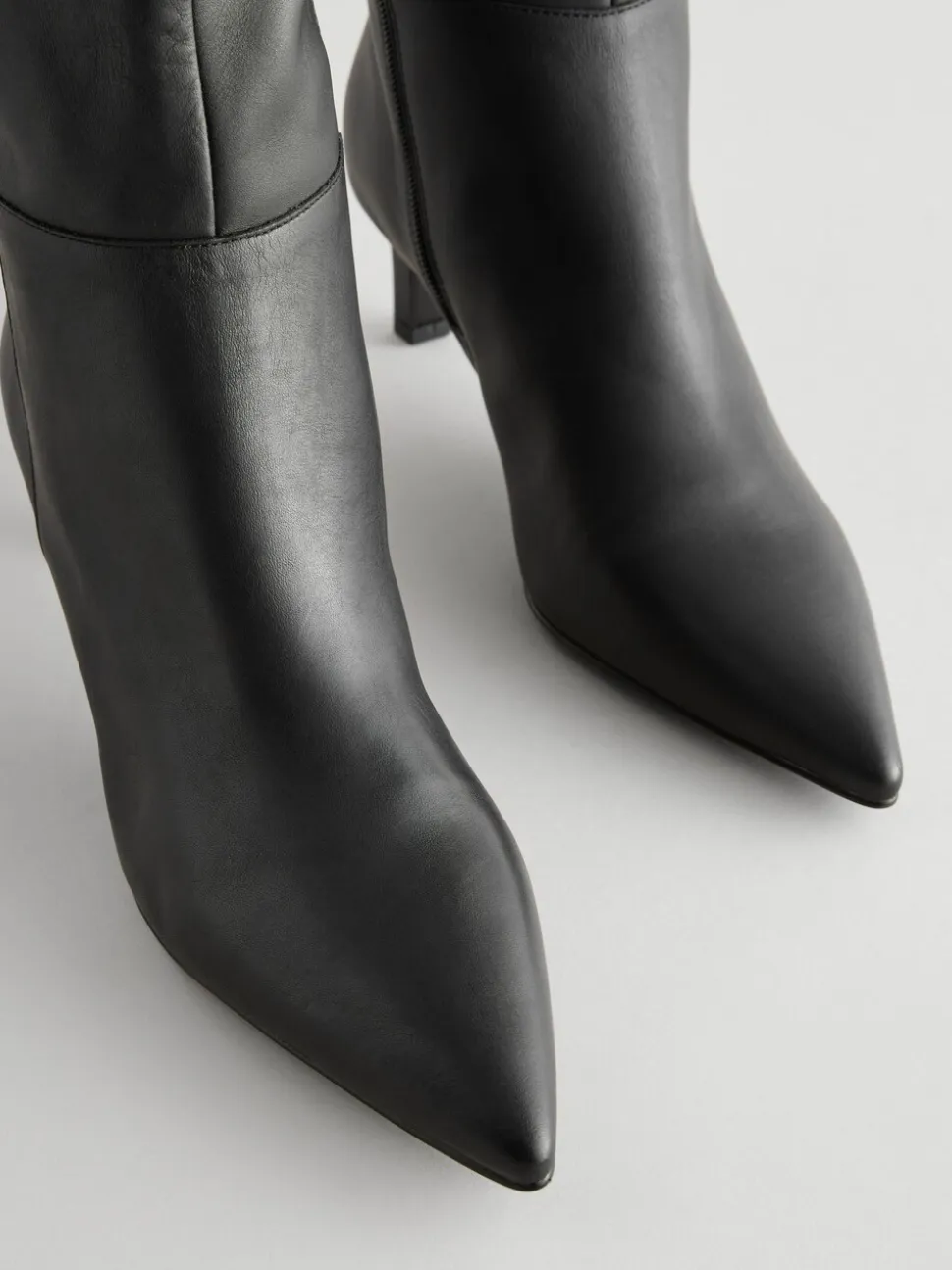 Zwart leer - Kniehoge Skinny Boots met Hak