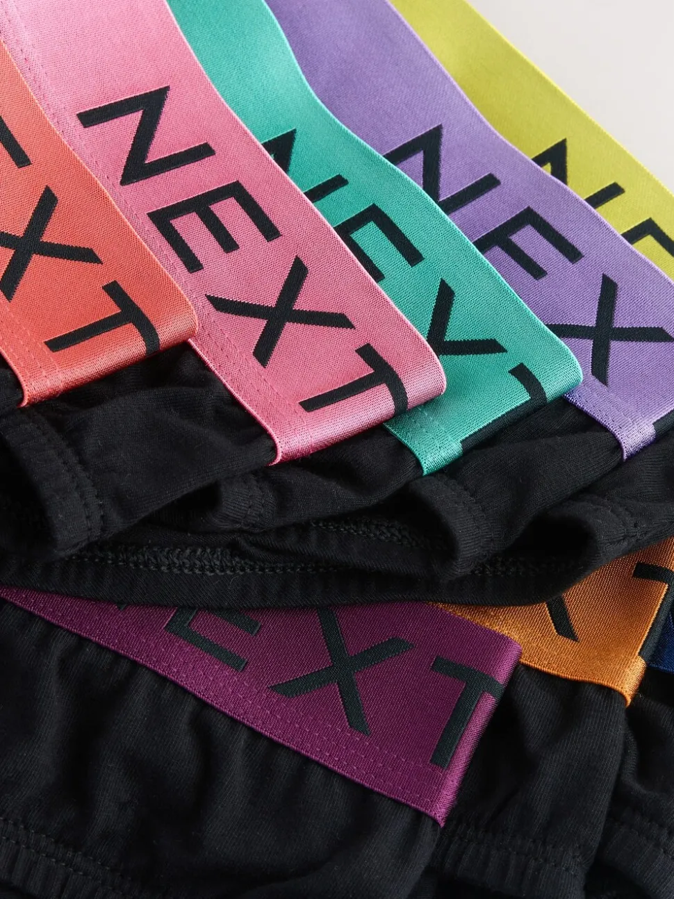Zwart met felgekleurde tailleband - Verpakking van 10 - Katoenrijke slips