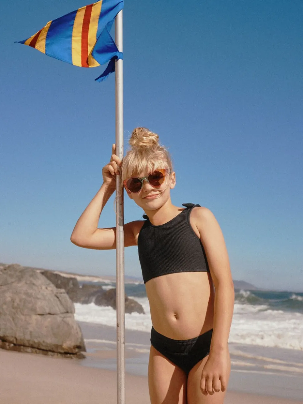 Zwart met kreuk - Bikini (3-16 jr)