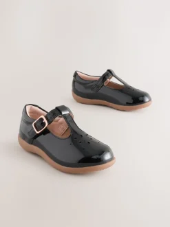 Zwart patentleer - First Walker schoenen met klittenband en T-bandje
