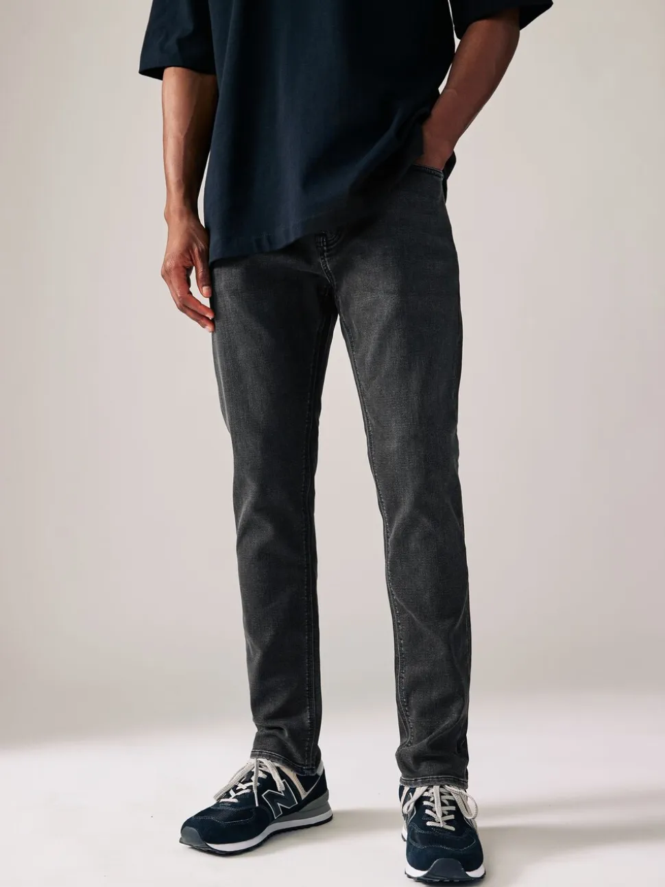 Zwarte wassing - Strakke Pasvorm - Comfortabele stretchjeans