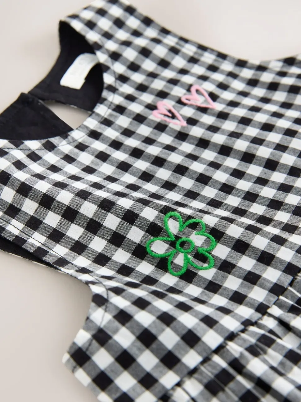 Zwarte/witte gingham-ruit - Sleeveless Playsuit (3mths-7yrs)
