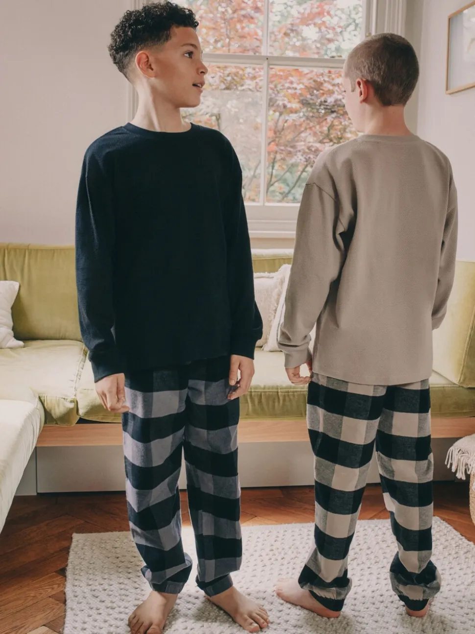 Zwart/grijs - Set van 2 geweven geruite pyjama's met lange mouwen (3-16jr)