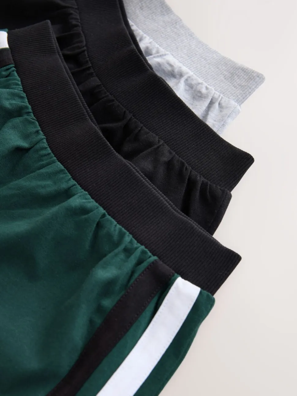 Zwart/groen - Set van 3 pyjama's met short (3-16 jr)