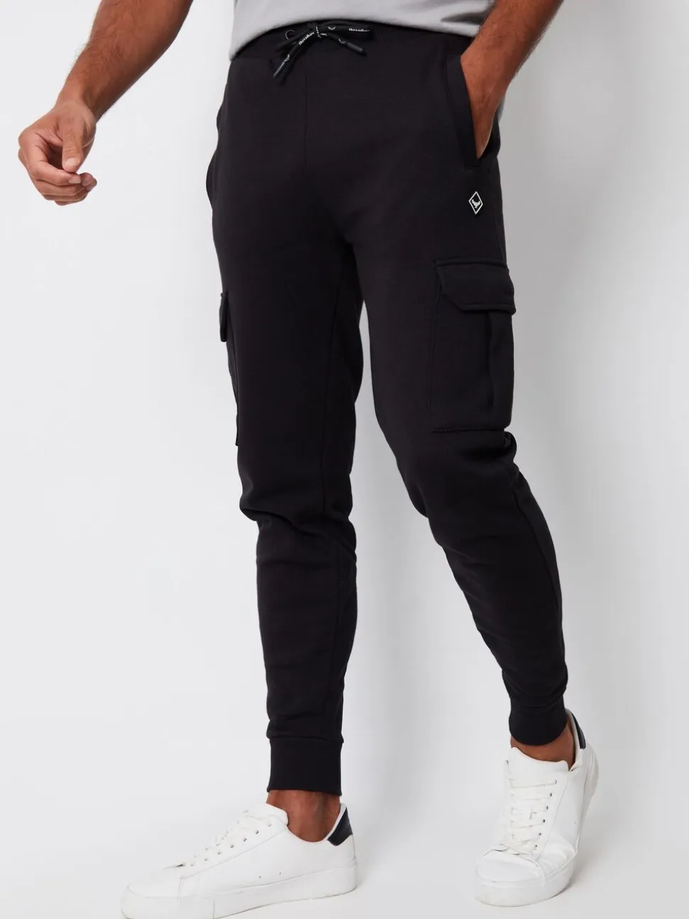 Zwart/kaki - Threadbare joggingbroek in cargostijl 2 stuks