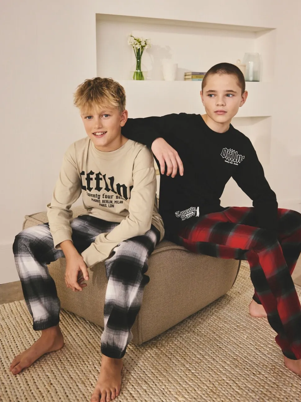 Zwart/Rood/kiezelkleurig Offline - Set van 2 geweven geruite pyjama's met lange mouwen (3-16jr)
