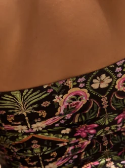 Zwart/Roze paisley - Vormgevend bandeaubadpak met buikcorrectie