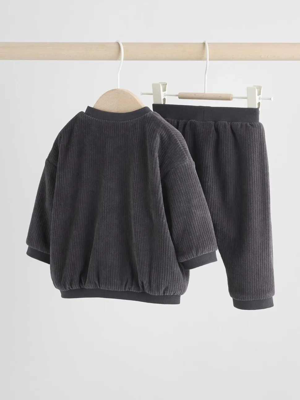 Zwart/wit - Baby Velour Jacket, Top and Joggers Set (0mths-2yrs)