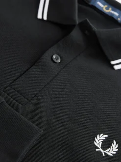 Zwart/wit - Fred Perry poloshirt met tweekleurige streep op de mouw