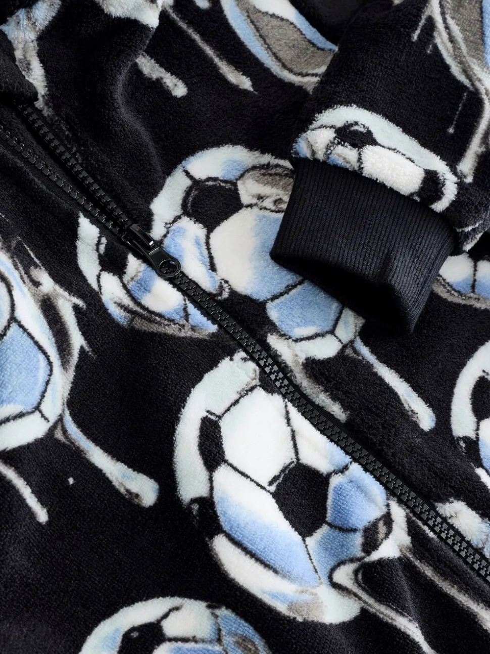 Zwart/wit met voetbal - All-in-ones fleece pyjama (3-16jr)